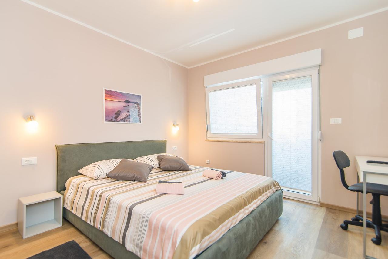 Apartment Lili Пореч Экстерьер фото