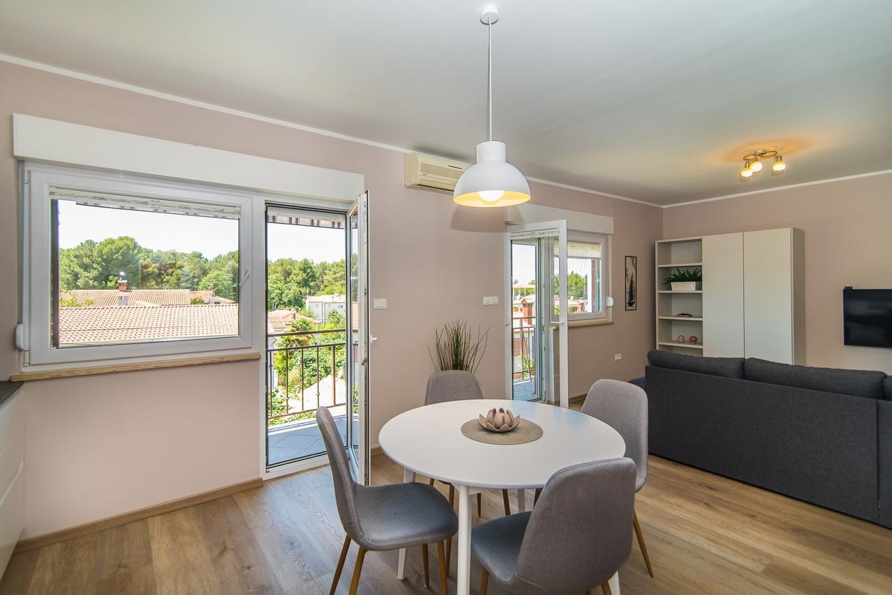 Apartment Lili Пореч Экстерьер фото